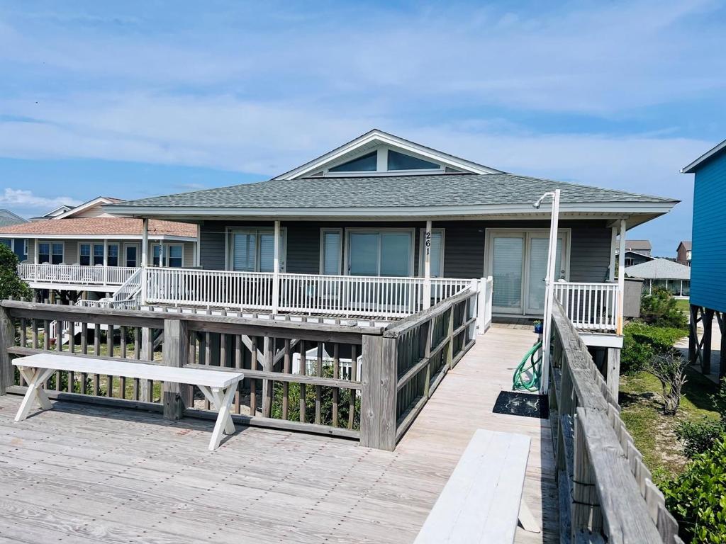 Seaside, Holden Beach