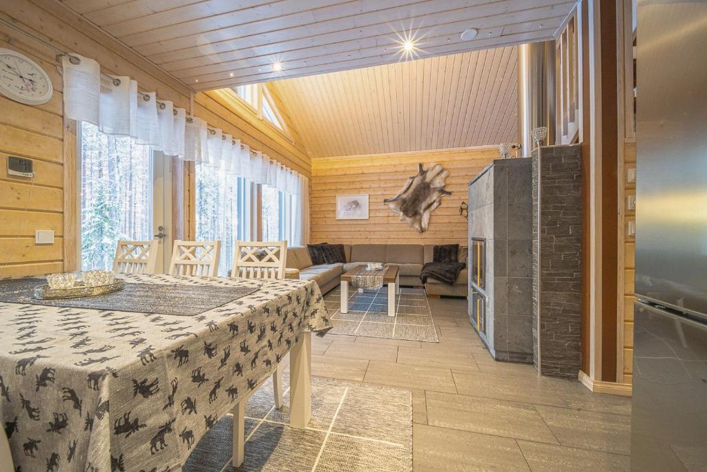 Levillas Ahmapiha 3 B, Levi