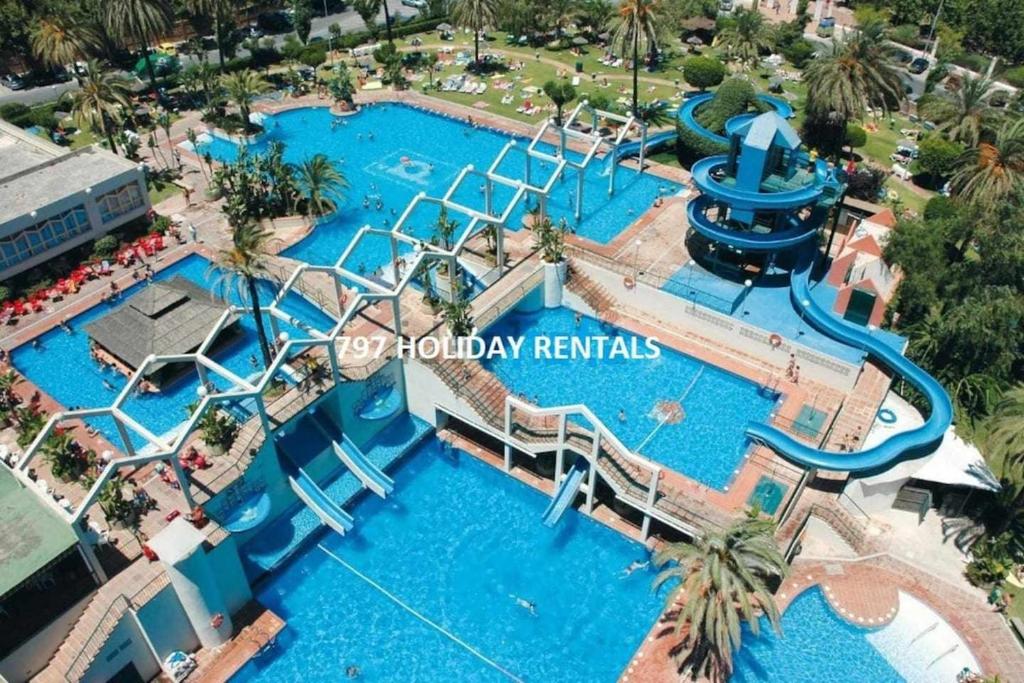 797 Holiday Rentals - Benalbeach- Moderno piso para 4 con vistas al mar - 4