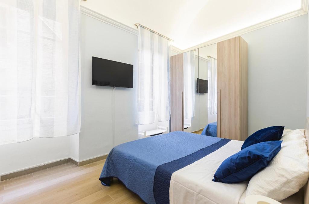 Celebrity House - 4