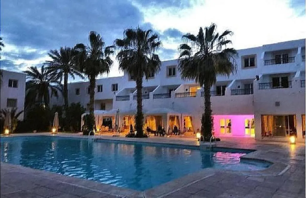 Hotel Continental, hotel v destinaci Kairouan