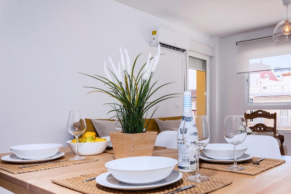 -MalagaSunApts- Premium Centre FreeParking - 5