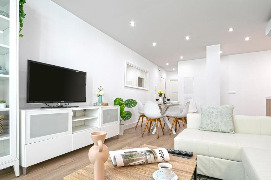 -MalagaSunApts-CityCentre Private Patio - 2