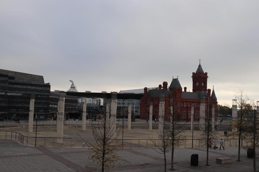 Quayside Apartments photo
