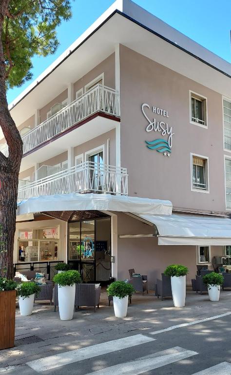 Hotel Susy - Bakery & Gluten Free Home Made - direttamente su viale Dante a due passi dal mare - 1