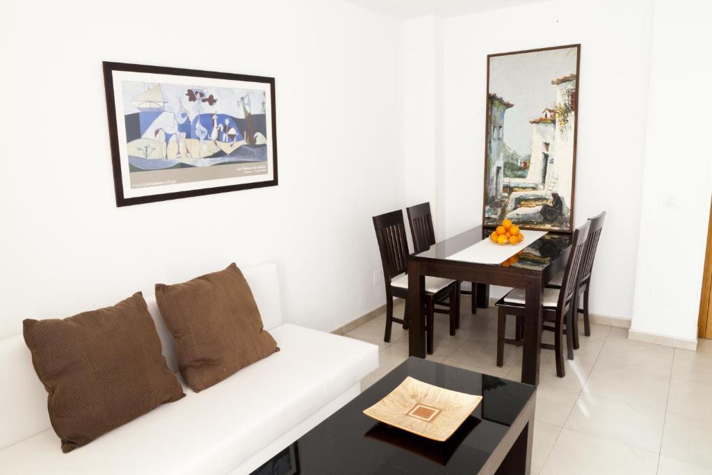 Apartamentos Carolina - 5