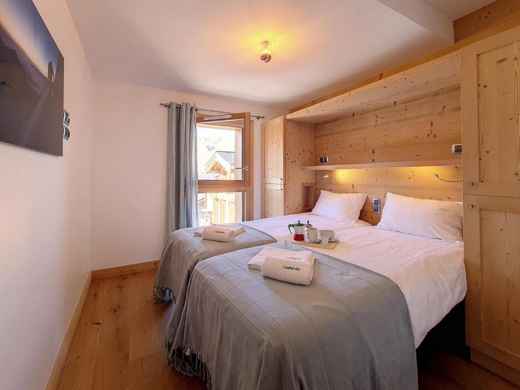 Chalet spacieux avec sauna, accès pistes, Wi-Fi et parking - FR-1-344-720 - 4