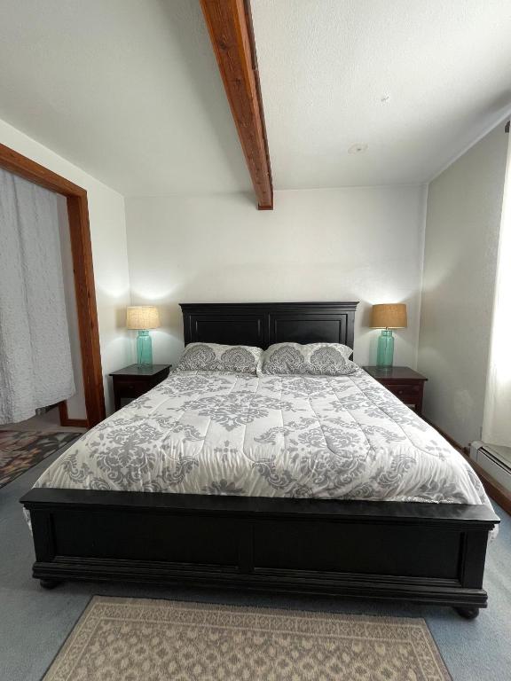 Adventures Vacation Rentals photo