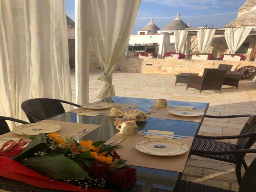 Trulli IsAgo photo