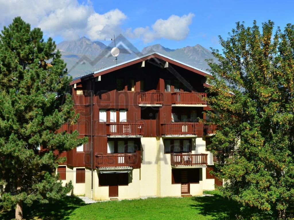 Charmant T2 Montchavin La Plagne, 36m², balcon sud, proche pistes et commerces, parking gratuit - FR-1-329-83 - 4