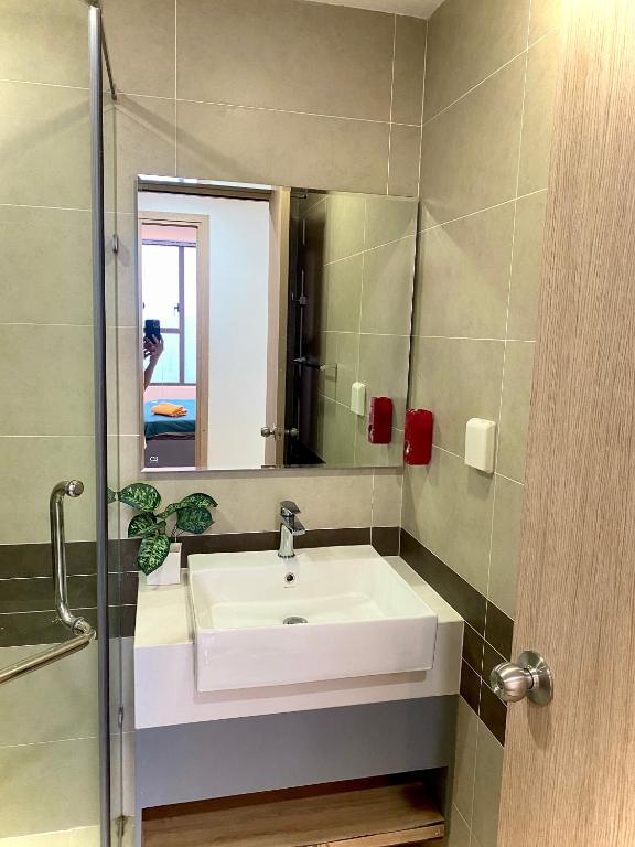 TripleTrees Apartment at Saigon Central - Rivergate Residence District 4 photo