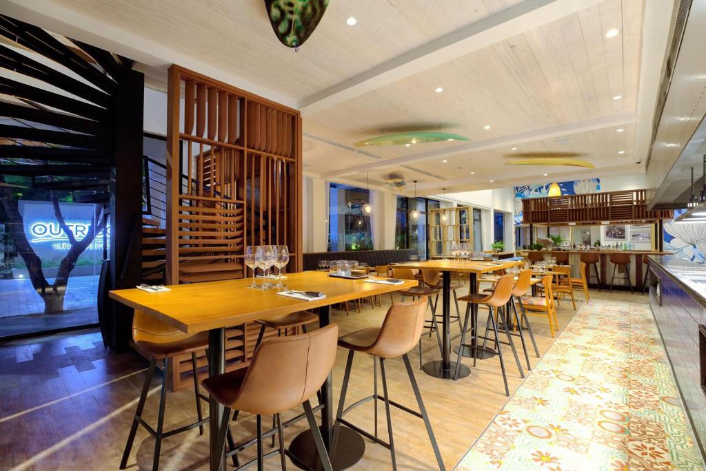 アウトリガー スリン ビーチ リゾート - Dining image