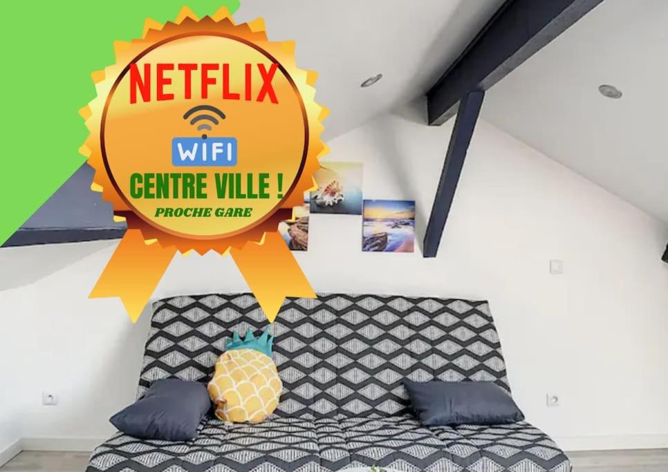 Atypique T1 Duplex - WIFI .Parking .Proche .Gare, Saint-Quentin