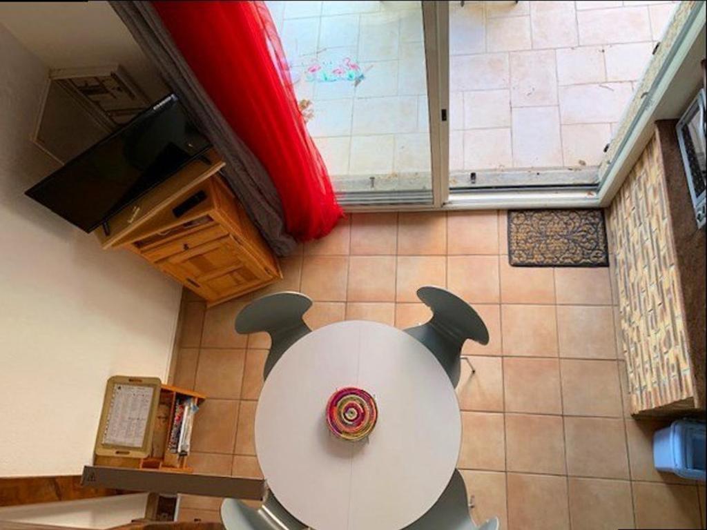 Villa Mitoyenne Climatisée, Piscine, Parking, 450m de la Plage - FR-1-607-17 - 2