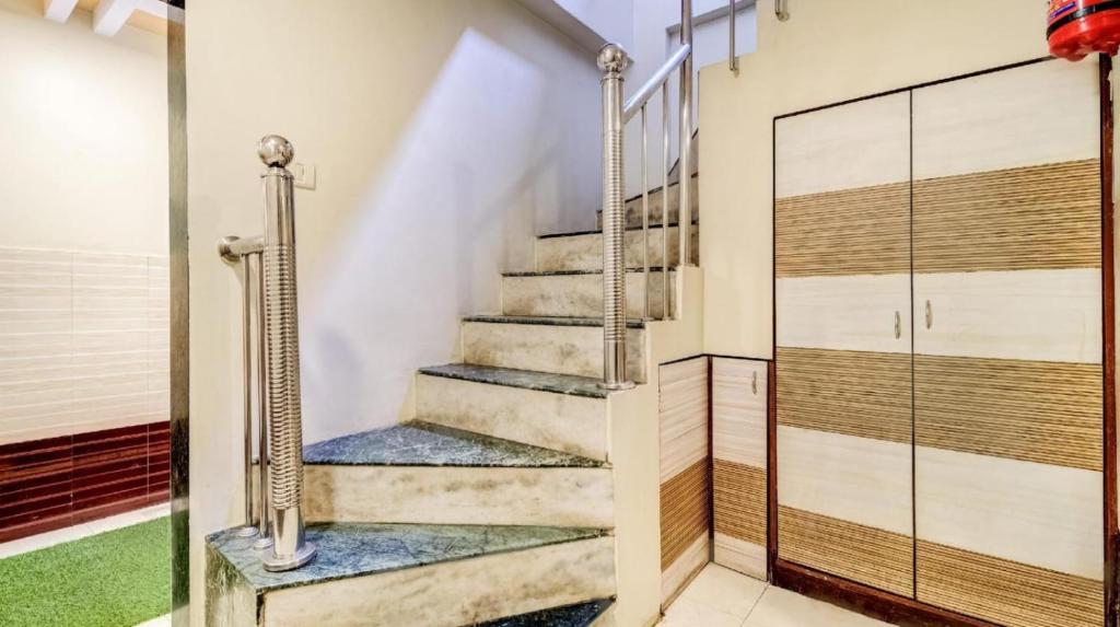 Hotel Raj Inn photo