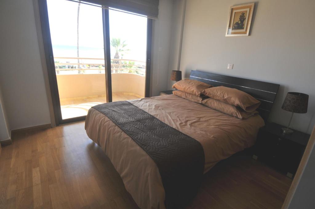 Ithaki Phinikoudes Apartment No. 201 photo