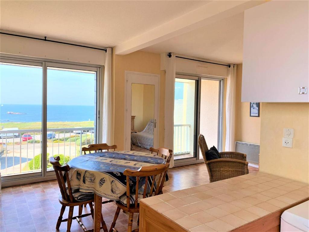 Quiberon - Appartement 2 pièces avec balcon, parking et animaux acceptés - FR-1-478-74, Quiberon
