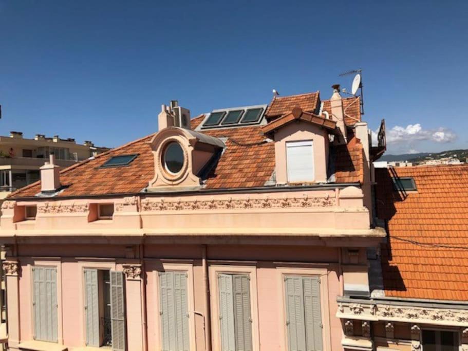 2 pièces 2 terrasses 100 m Croisette très clair. - 1