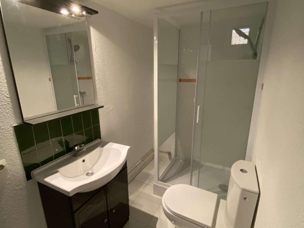 Villa T2 avec mezzanine, terrasse, parking privé, proche commerces et plage, calme, 6 couchages - FR-1-81-91 - 3