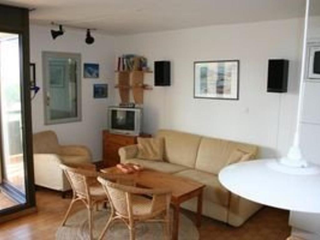 Appartement T2 Cabine 6 Couchages avec Terrasse et Accès Piscine au Barcarès - FR-1-195-17 - 2