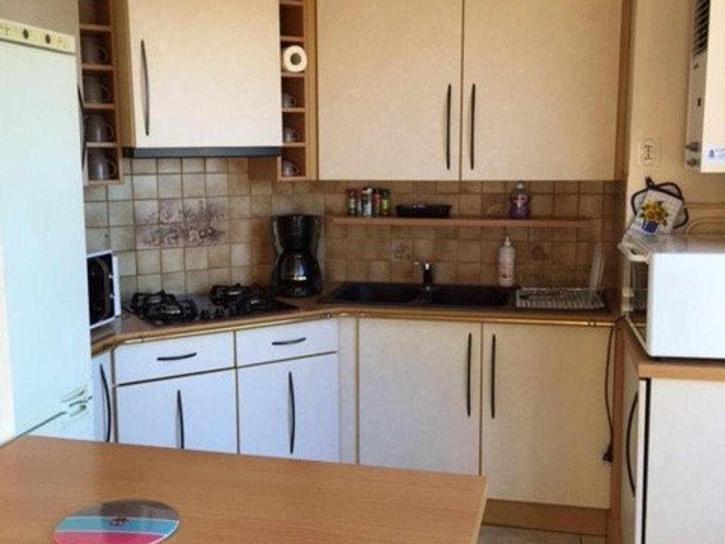 Appartement T3, 6 pers, BBQ, terrasse, parking, plage à prox. - FR-1-81-397 - 4