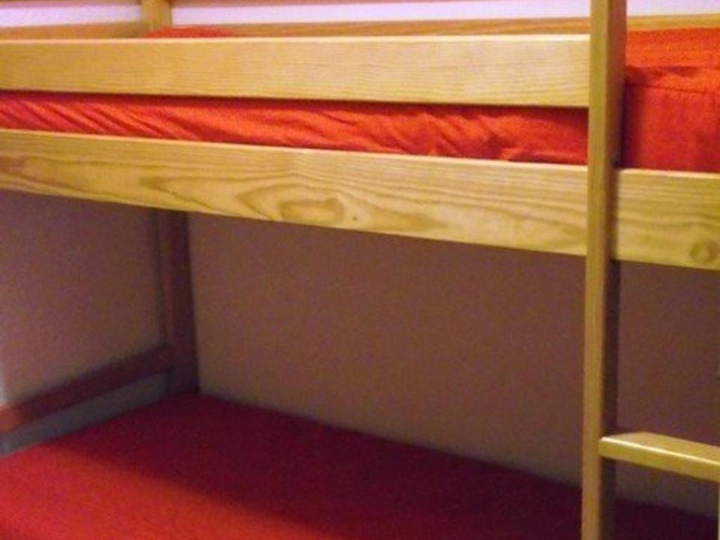 Charmant 2 pièces cabine avec véranda, terrasse exposée sud, proche des pistes et commerces, WiFi inclus - FR-1-262-76 - 5