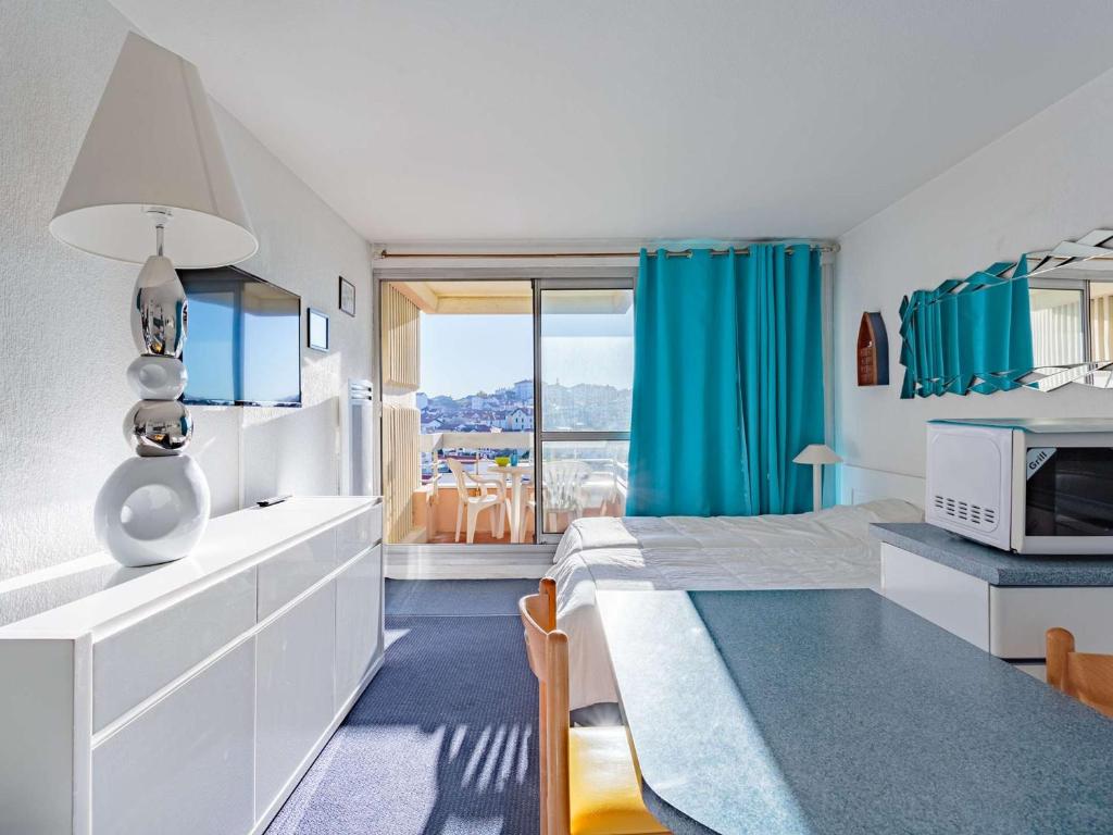 Charmant studio en centre-ville avec piscine proche Grande Plage - FR-1-3-410 - 4