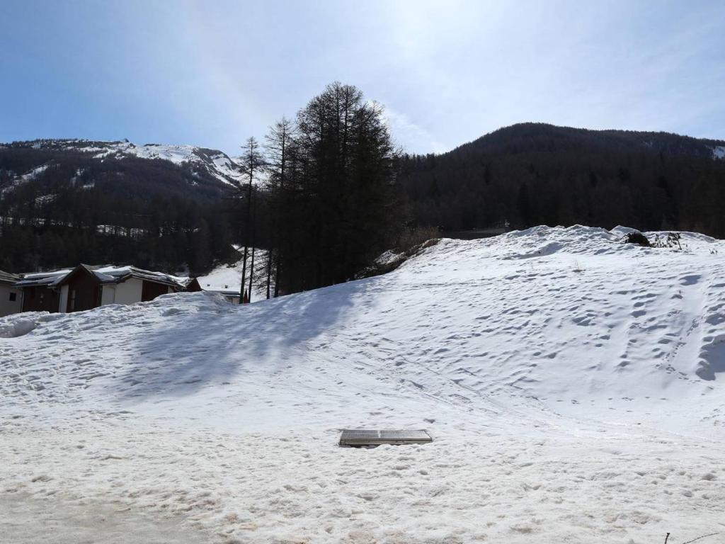 Appartement Confort 4 pers. aux Orres 1800 avec Piscine, Sauna, Hammam et Wifi Gratuit - FR-1-322-89 - 4