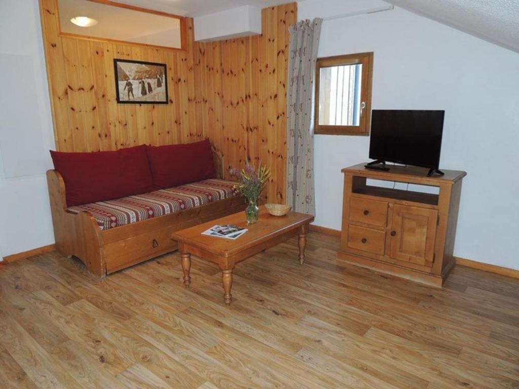Studio 4 pers avec piscine et sauna, idéalement situé - FR-1-322-125 - 2