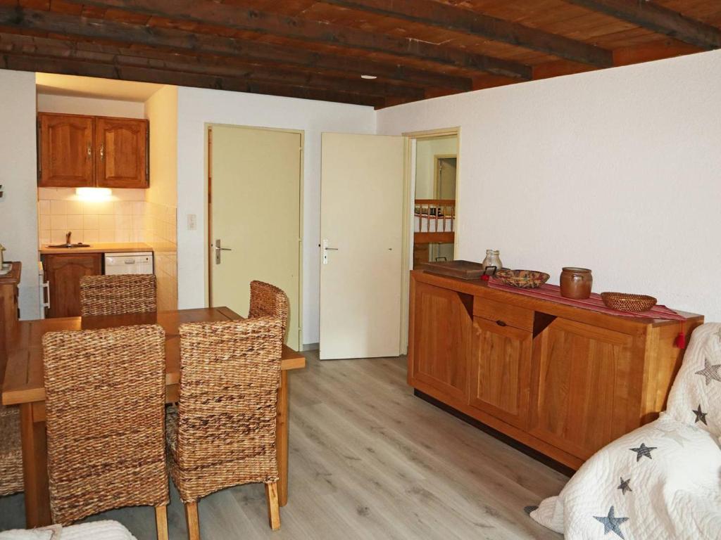Bel appartement, 2 pièces, 6 pers, au centre, skis aux pieds, balcon sud - FR-1-322-232 - 2