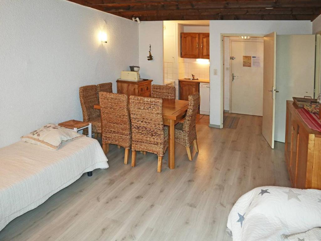 Bel appartement, 2 pièces, 6 pers, au centre, skis aux pieds, balcon sud - FR-1-322-232 - 4