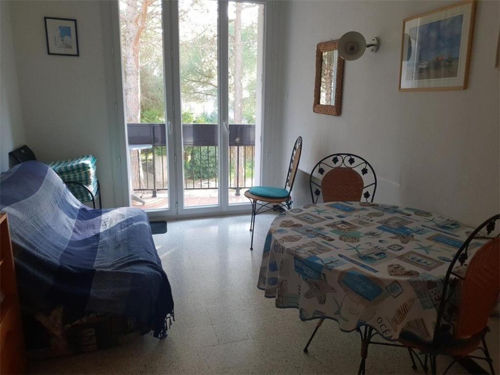 Appartement T2 à 50m de la plage avec balcon et parking – Argelès-sur-Mer - FR-1-388-43 - 2
