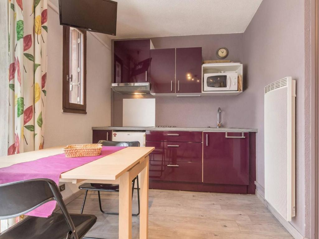 Studio cosy avec coin nuit, proche télécabine et centre, parking - FR-1-330C-21 - 3