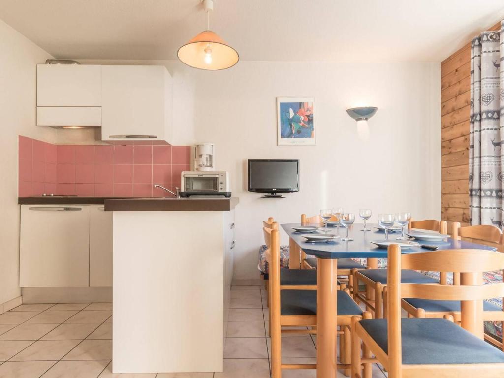 Charmant 2 pièces avec balcon, idéal pour 5 pers. à 100m des pistes, proche centre Briançon - FR-1-330C-25 - 4