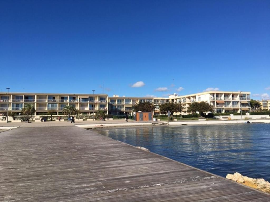 Appartement cosy avec terrasse et animaux admis à Balaruc-les-Bains - FR-1-503-38 - 2