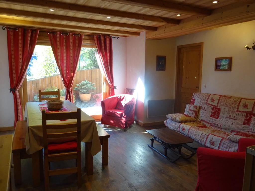 Charmant appart 3 pièces, 6 pers, terrasse à Bourg Saint Maurice - FR-1-411-606 - 5