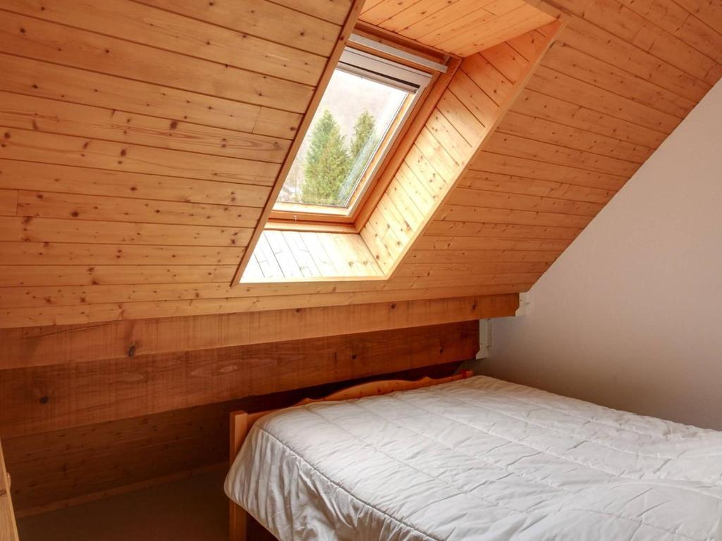 Appartement charmant 2 chambres, 6 pers., cuisine, parking couvert, centre Cauterets et télécabine - FR-1-401-106 - 3