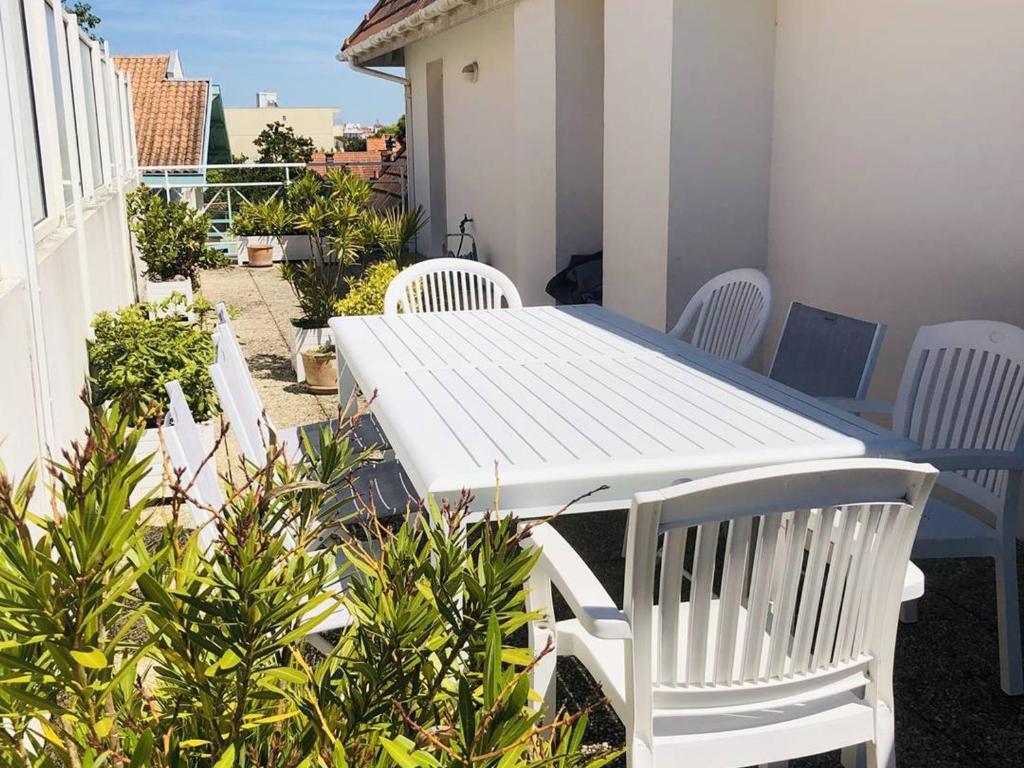 Appartement 4 chambres avec terrasse et parking à Arcachon, accès direct aux plages - FR-1-433-28 - 2