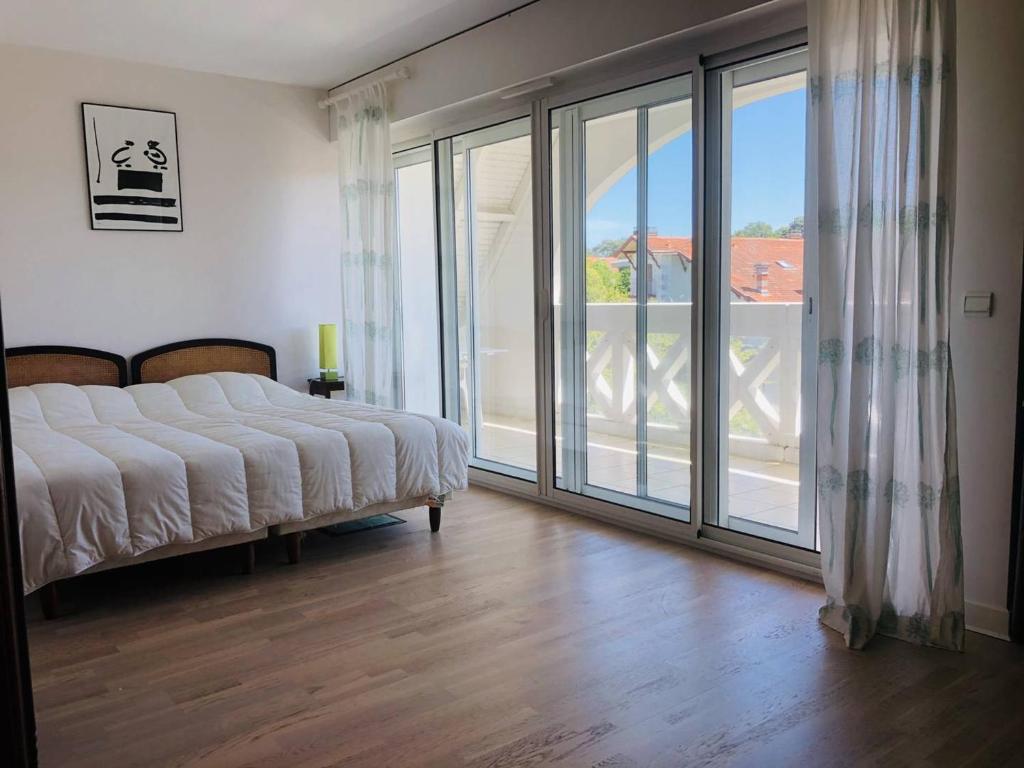 Appartement 4 chambres avec terrasse et parking à Arcachon, accès direct aux plages - FR-1-433-28 - 3