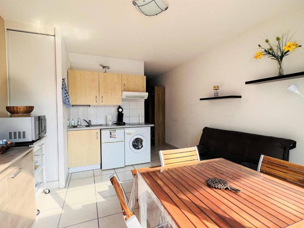 Appartement T1 bis à Cambo-les-Bains avec terrasse - 4