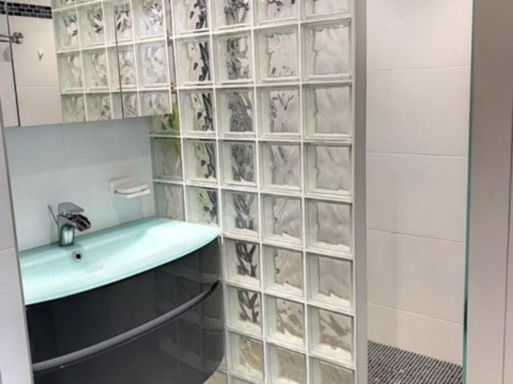 Appartement lumineux à Balaruc-les-Bains, animaux admis - FR-1-503-63 - 4