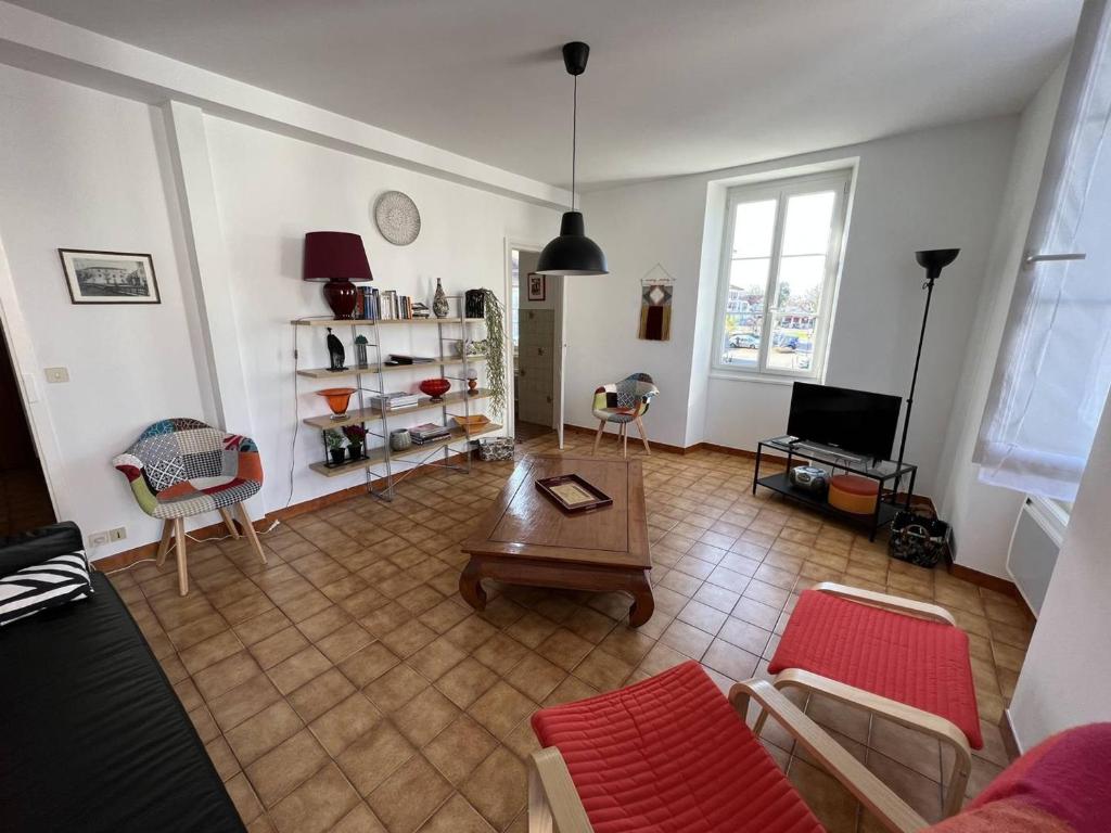 T2 confortable au centre-ville avec animaux admis et Wi-Fi - 4