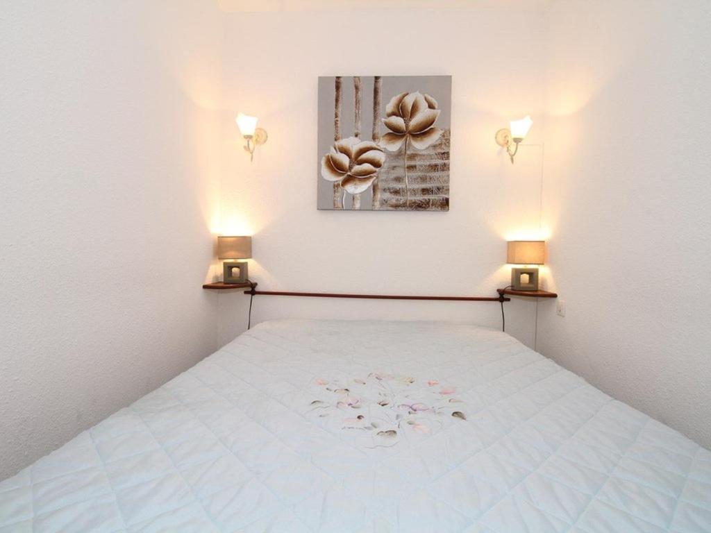 Appartement T1 confortable - climatisé, proche des thermes, avec loggia et équipements modernes - FR-1-553-10 - 2