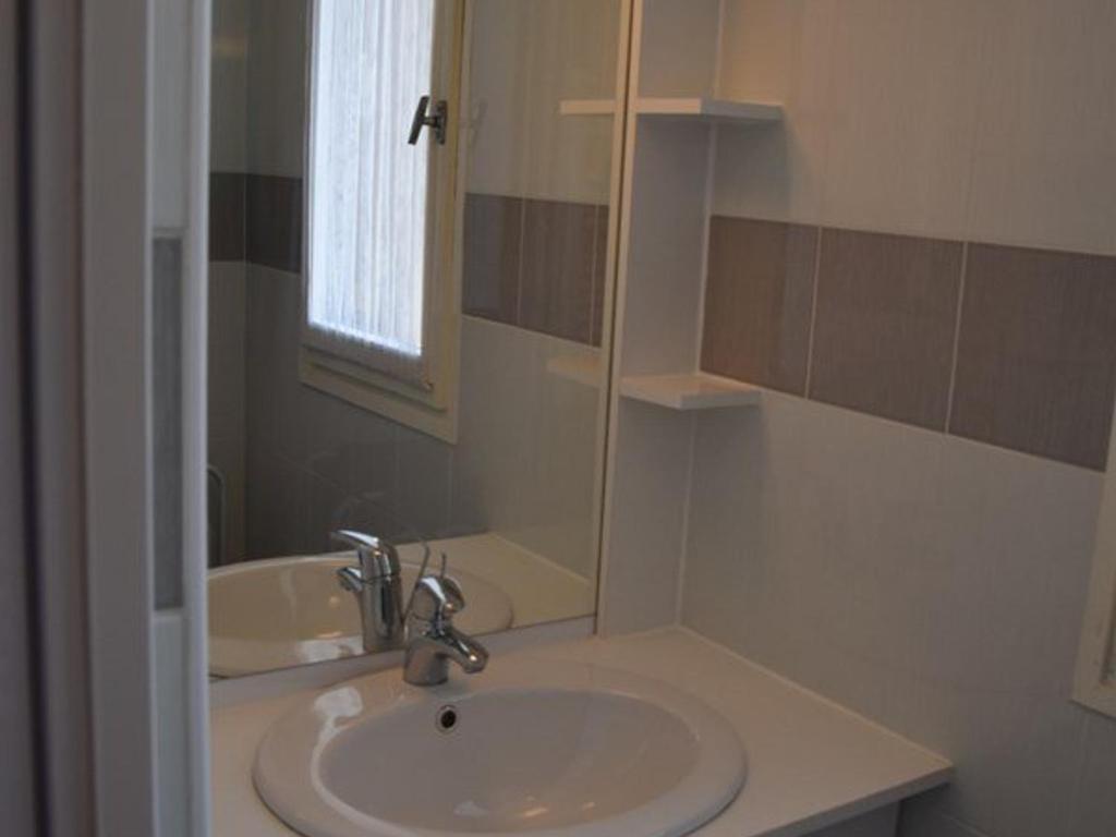 Bel appartement 2 pièces avec WIFI, parking, au pied des pistes de ski à Montgenèvre - FR-1-266-145 - 4