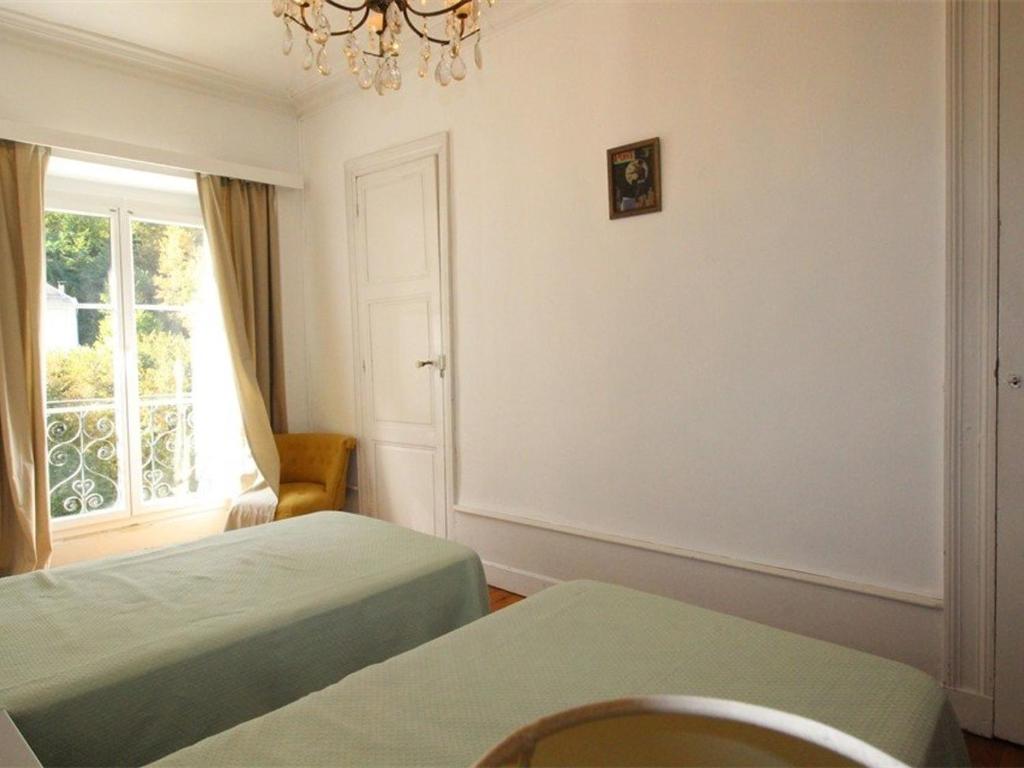 Grand T2 Ensoleillé à Luchon, Face aux Thermes, pour 4 Pers., Proche Télécabine - FR-1-313-165 - 4