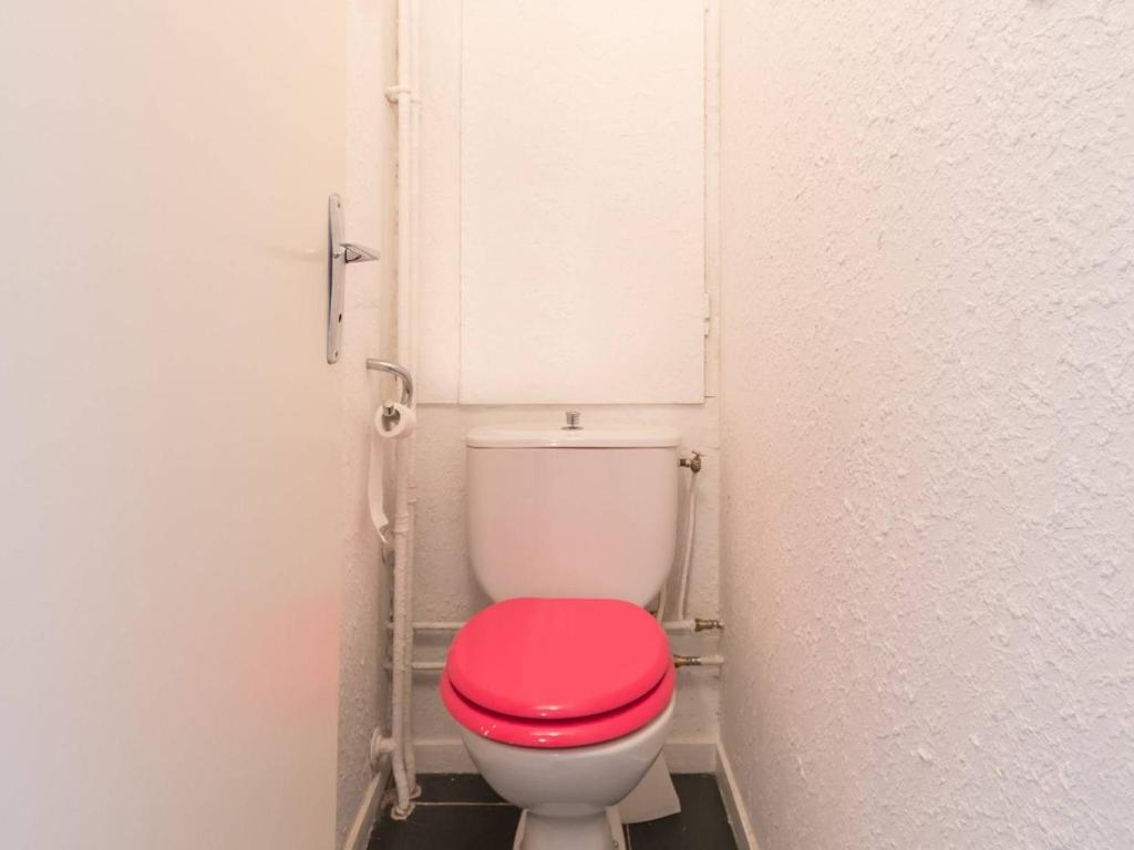 Appartement Montgenèvre: 6 pers, 2 ch + coin montagne, balcon, parking, prox commerces - FR-1-330D-56 - 2