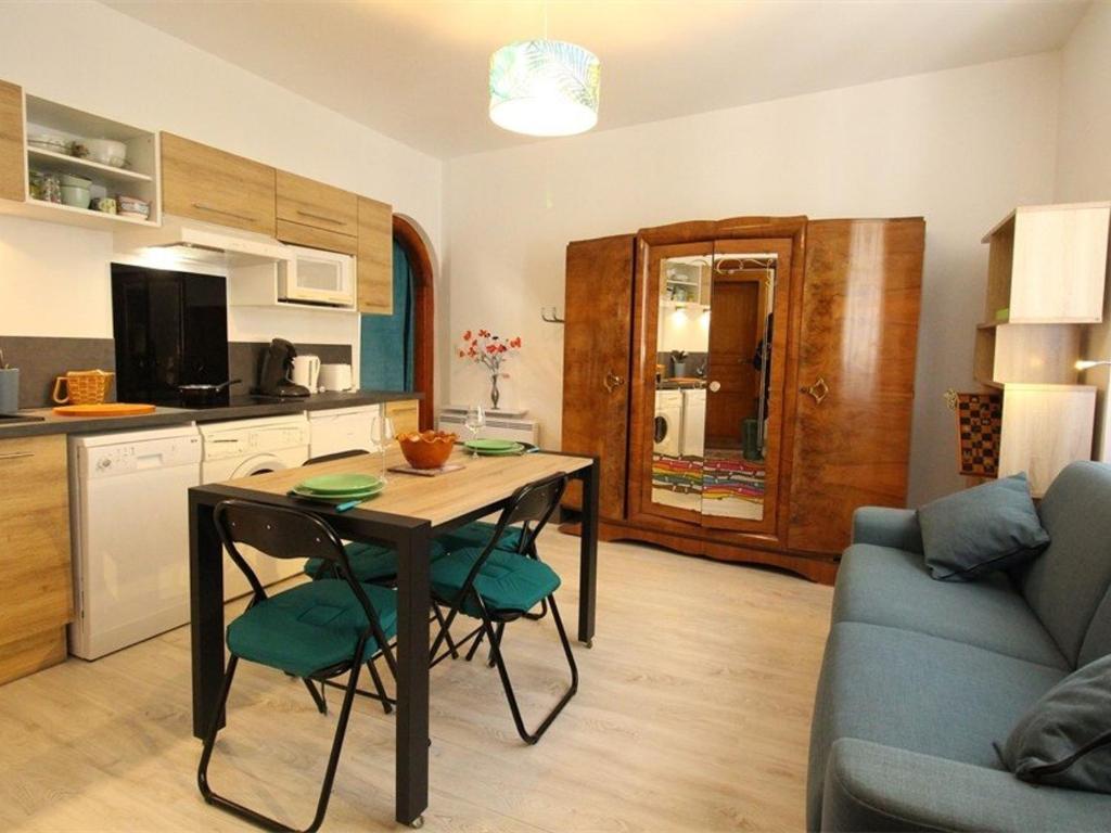 Studio central cosy pour 2 pers, proche télécabine et thermes, équipé WiFi - FR-1-313-191 - 1