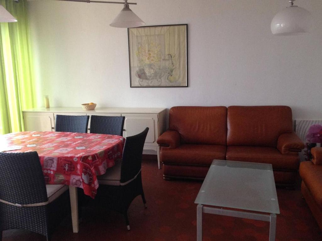 Appartement T3 climatisé avec 6 couchages, terrasse et parking à 300m des commerces - FR-1-81-490 - 4