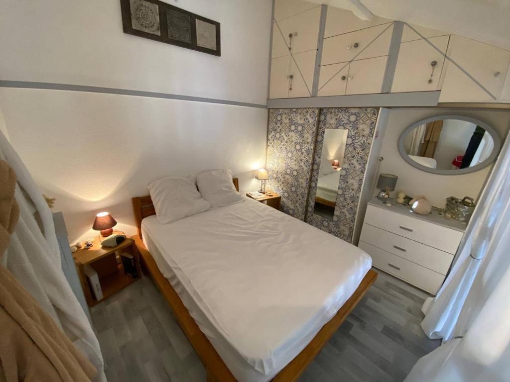 Villa climatisée 4 pers, proche plage, terrasse, Aqualand à 2,5 km - FR-1-81-533 - 4