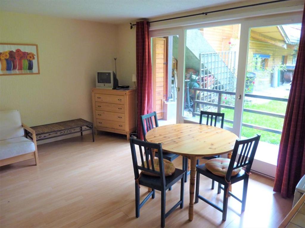 Studio spacieux au pied des pistes avec parking et balcon - 2